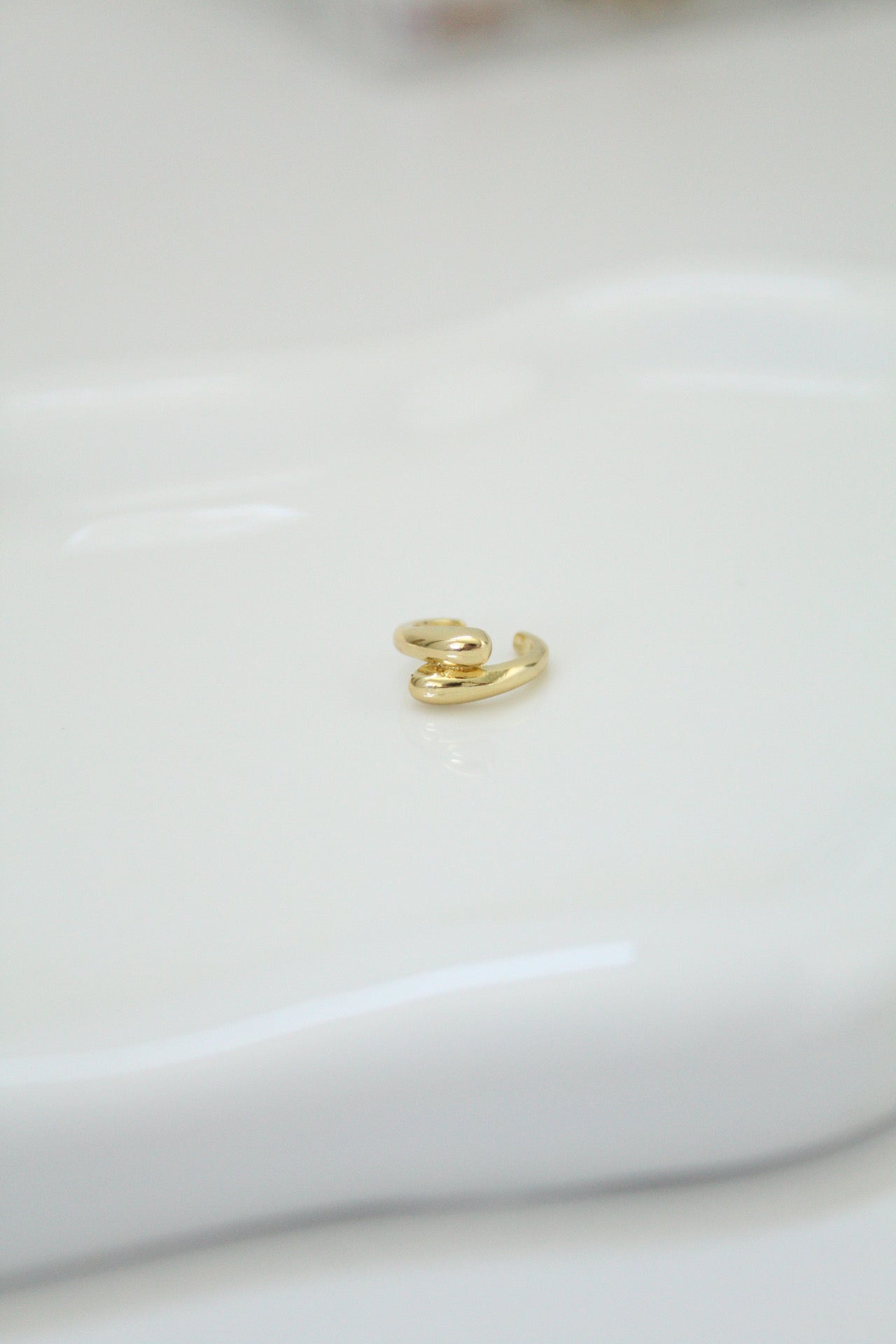 Lazi earcuff
