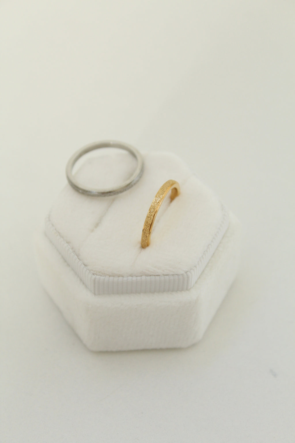 Noir Ring (anillo grabado)