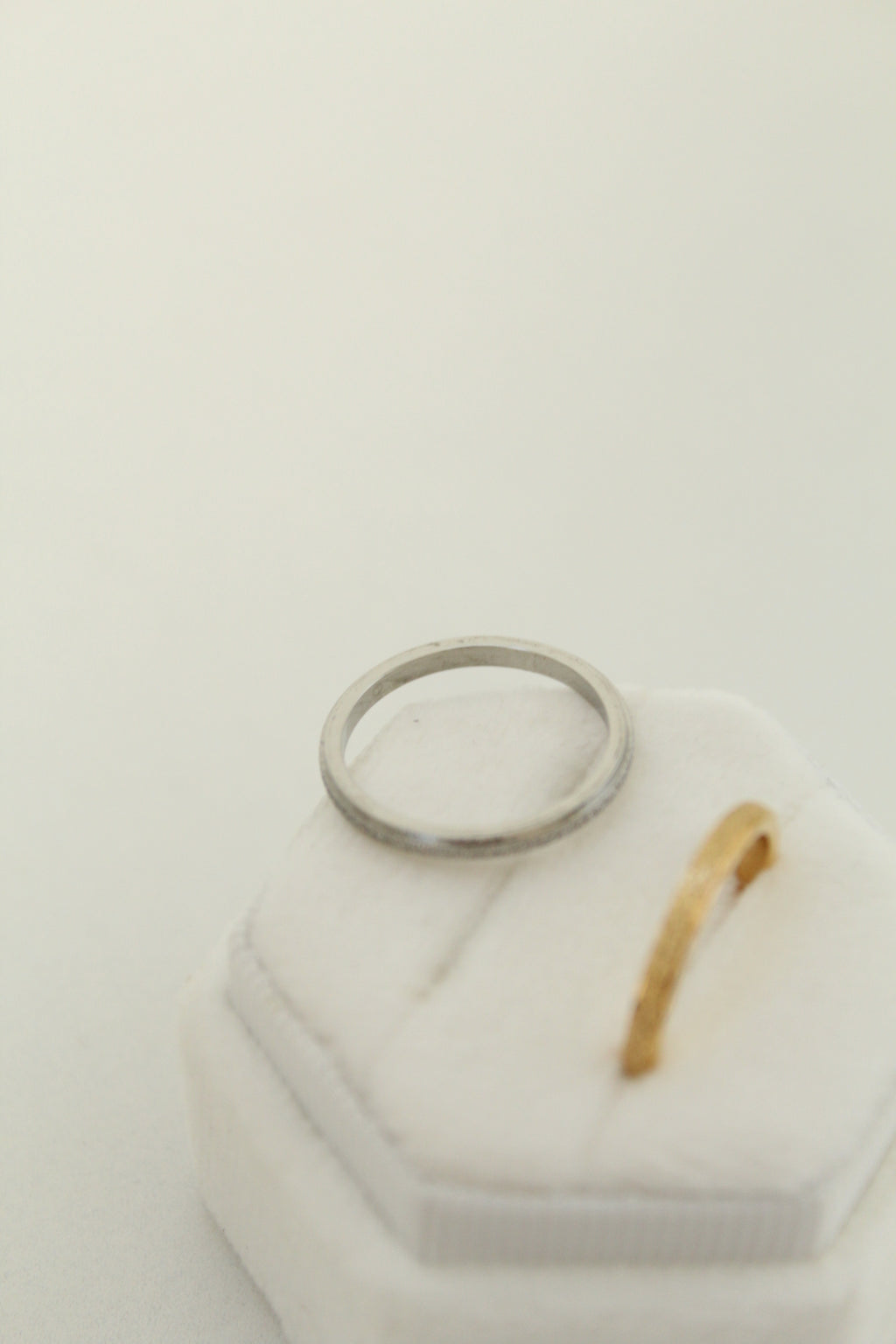 Noir Ring (anillo grabado)