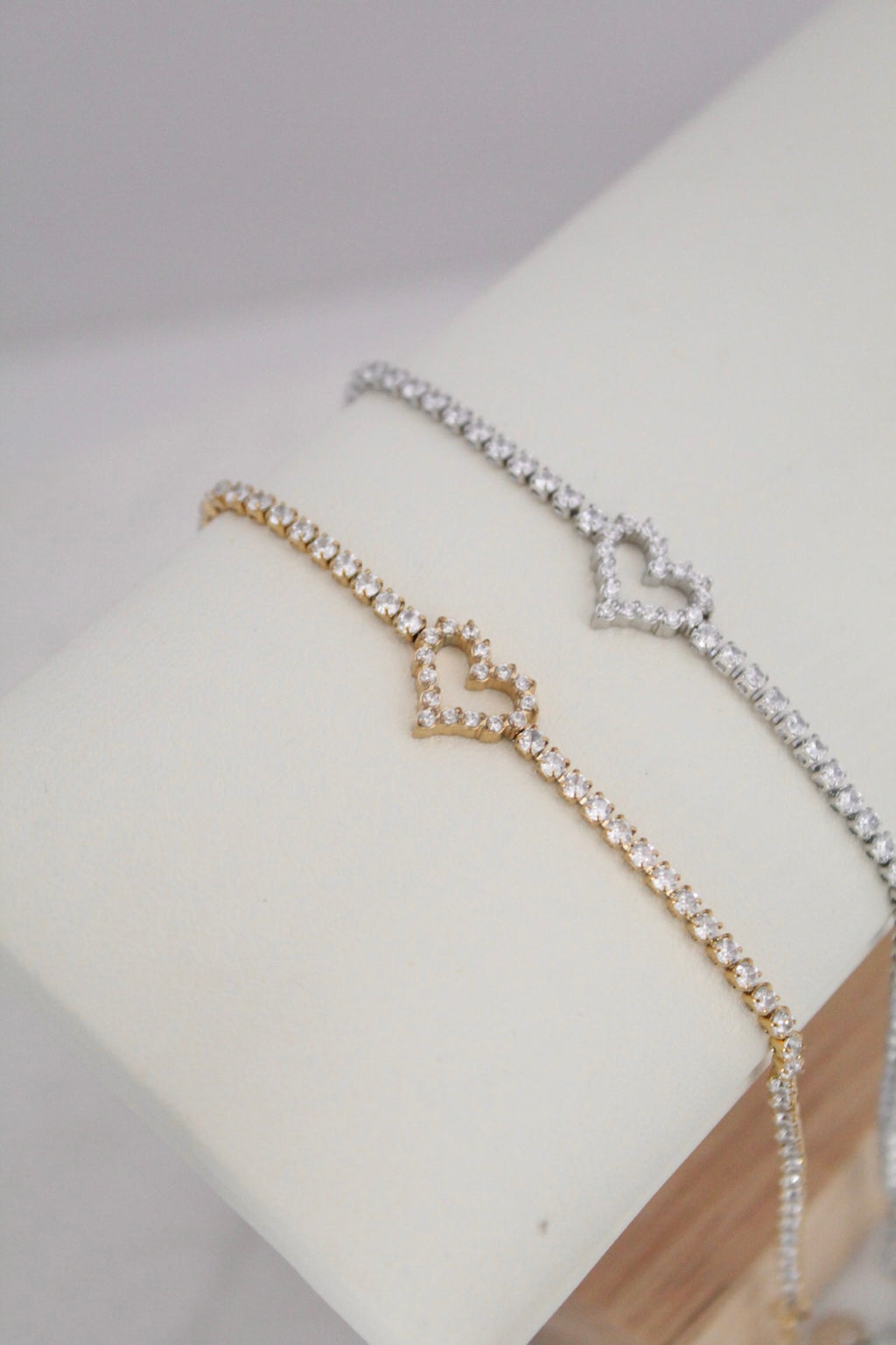 Love shiny bracelet