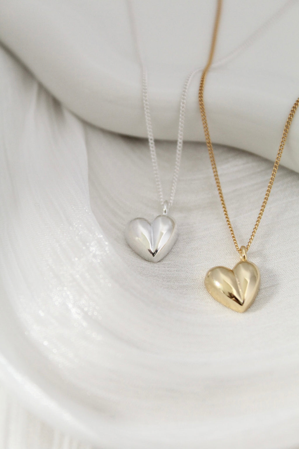 Renata chunky heart necklace (Plata 925)