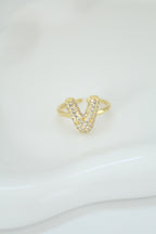 Anillo de letra (con zirconias)