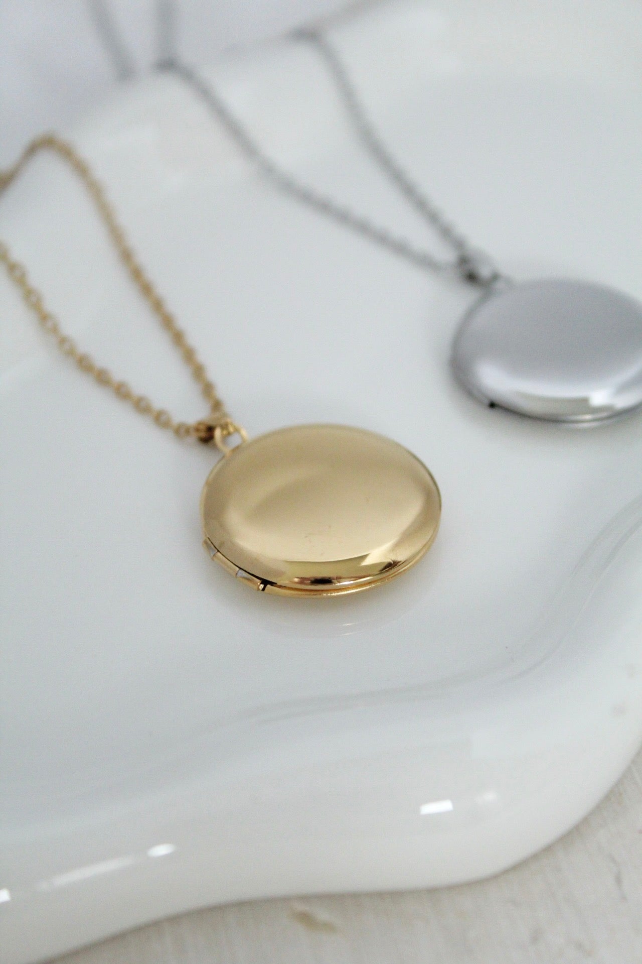 Relicario redondo de hombre