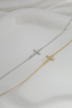 Pulsera minimalista de cruz (Plata 925)