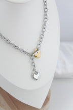 Collar dúo de corazones