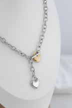 Collar dúo de corazones