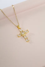 Collar de cruz con zirconias