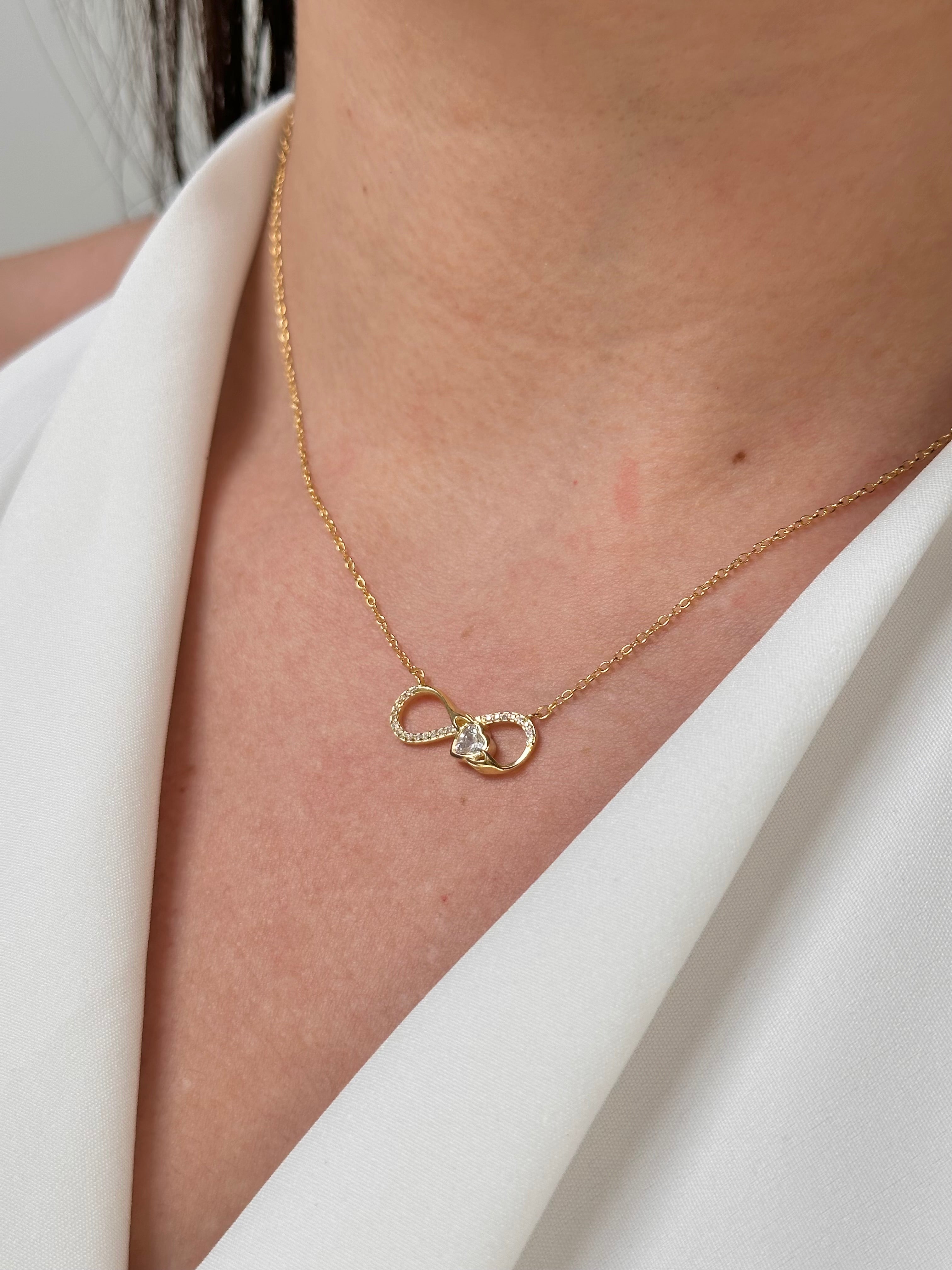Infinito necklace