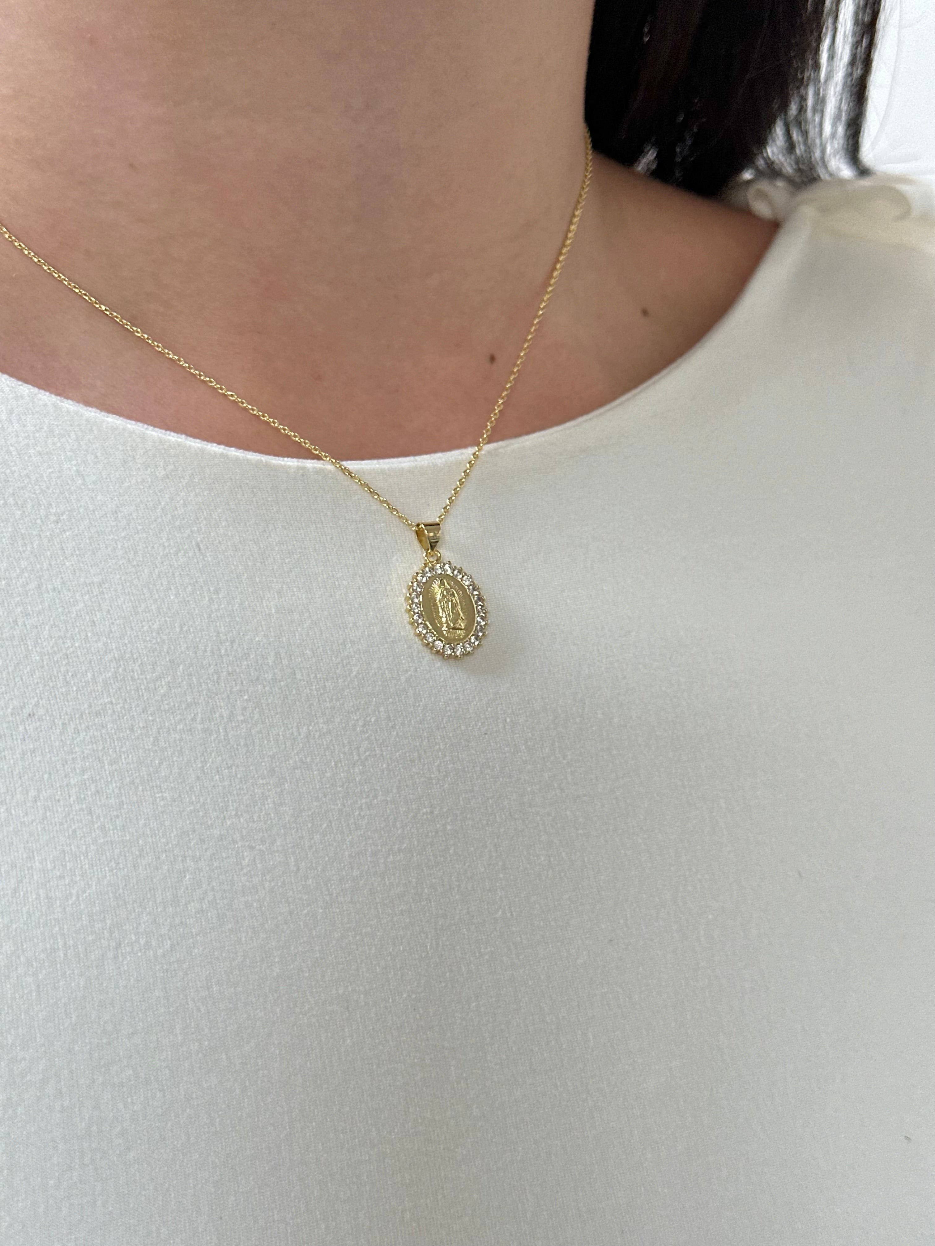 Cadenita de la virgen