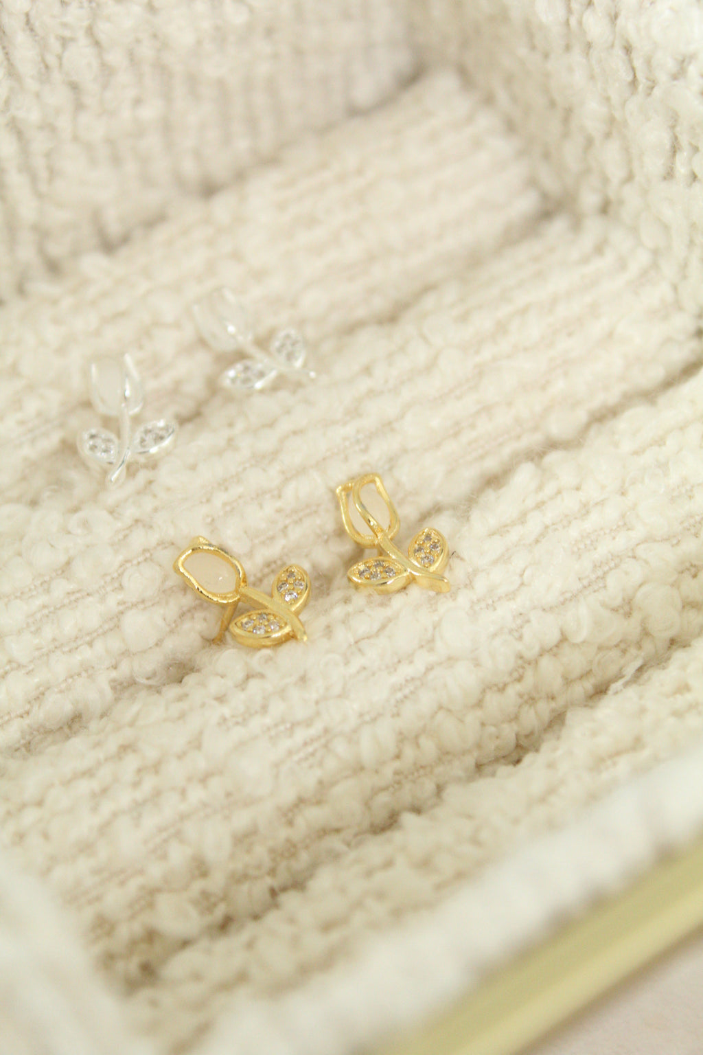 Aretes mini de tulipán