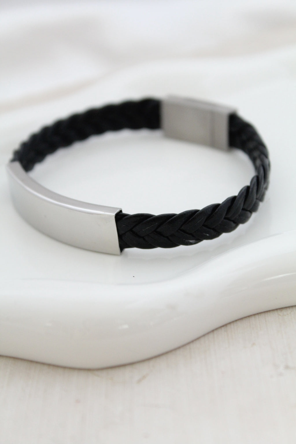 Pulsera de cuero trenzada