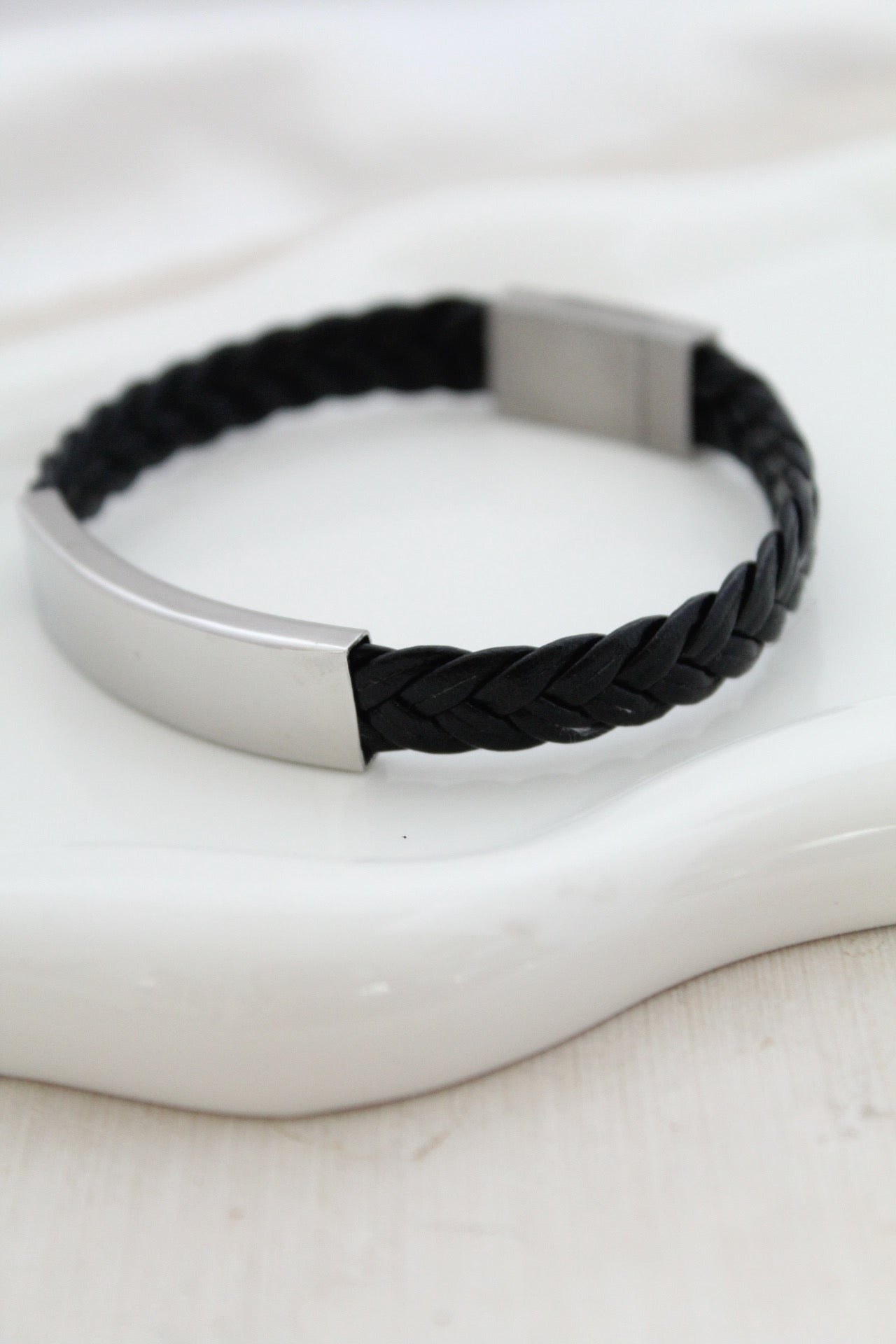 Pulsera de cuero trenzada