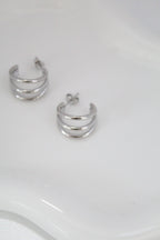 Oriana hoops