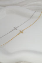 Pulsera minimalista de cruz (Plata 925)