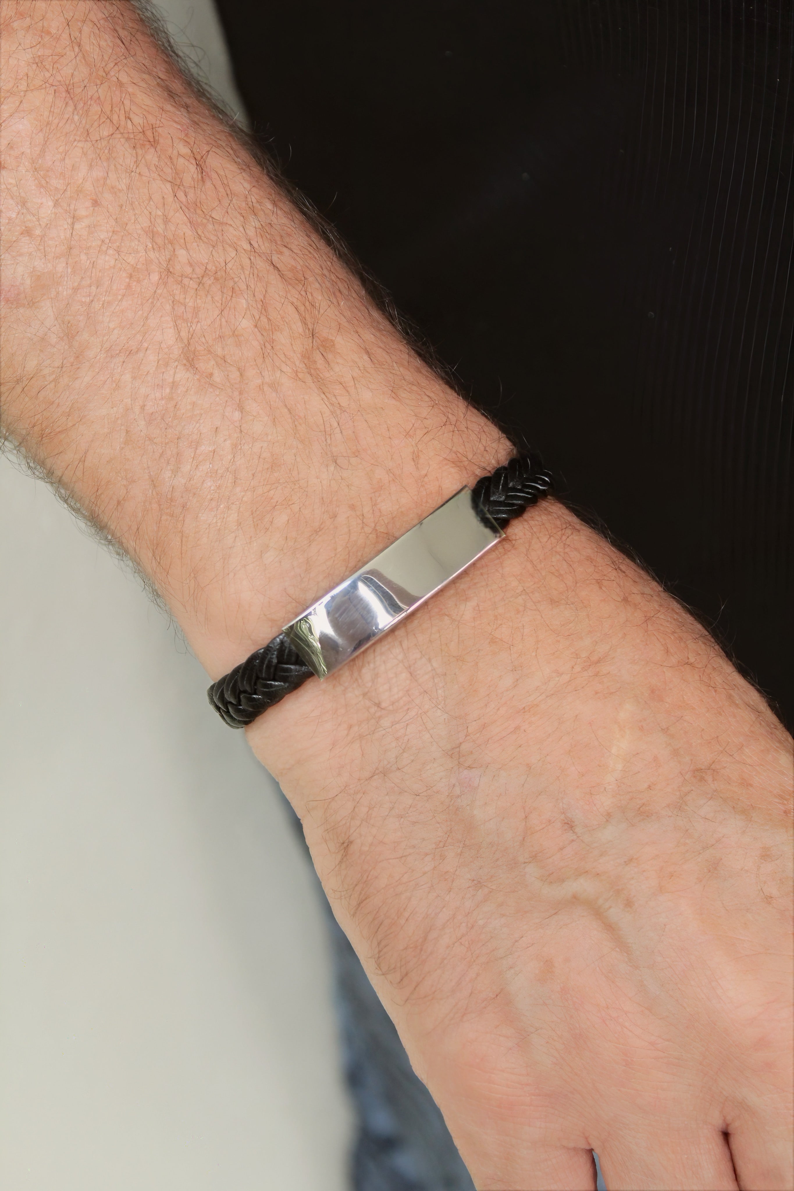 Pulsera de cuero trenzada