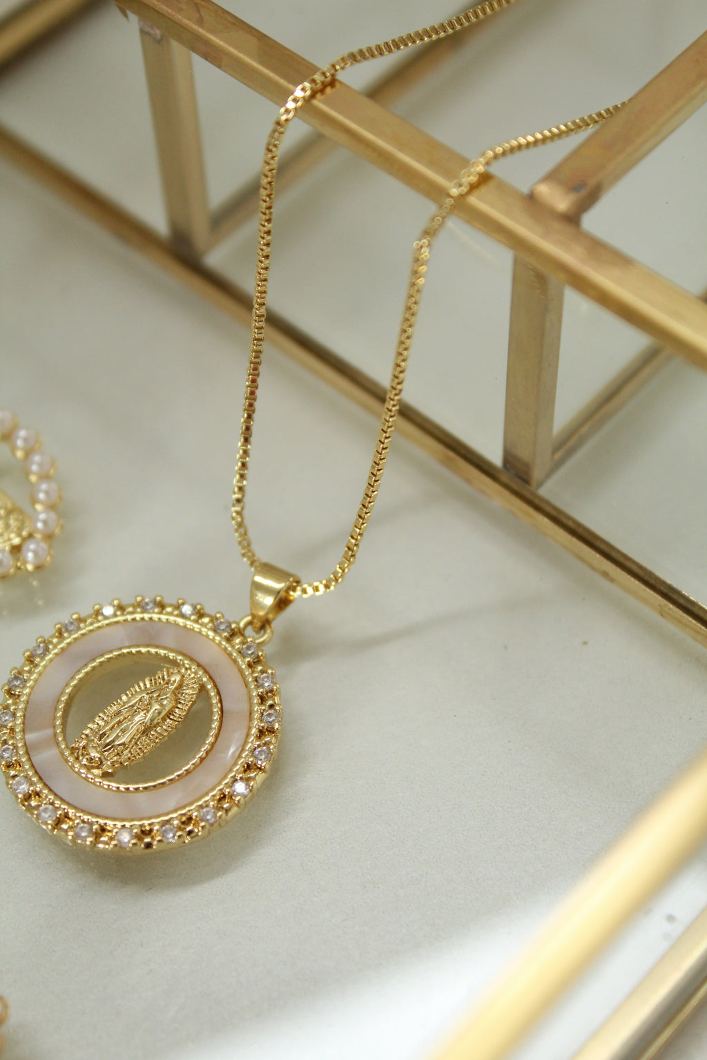 Medalla de la virgen de Guadalupe