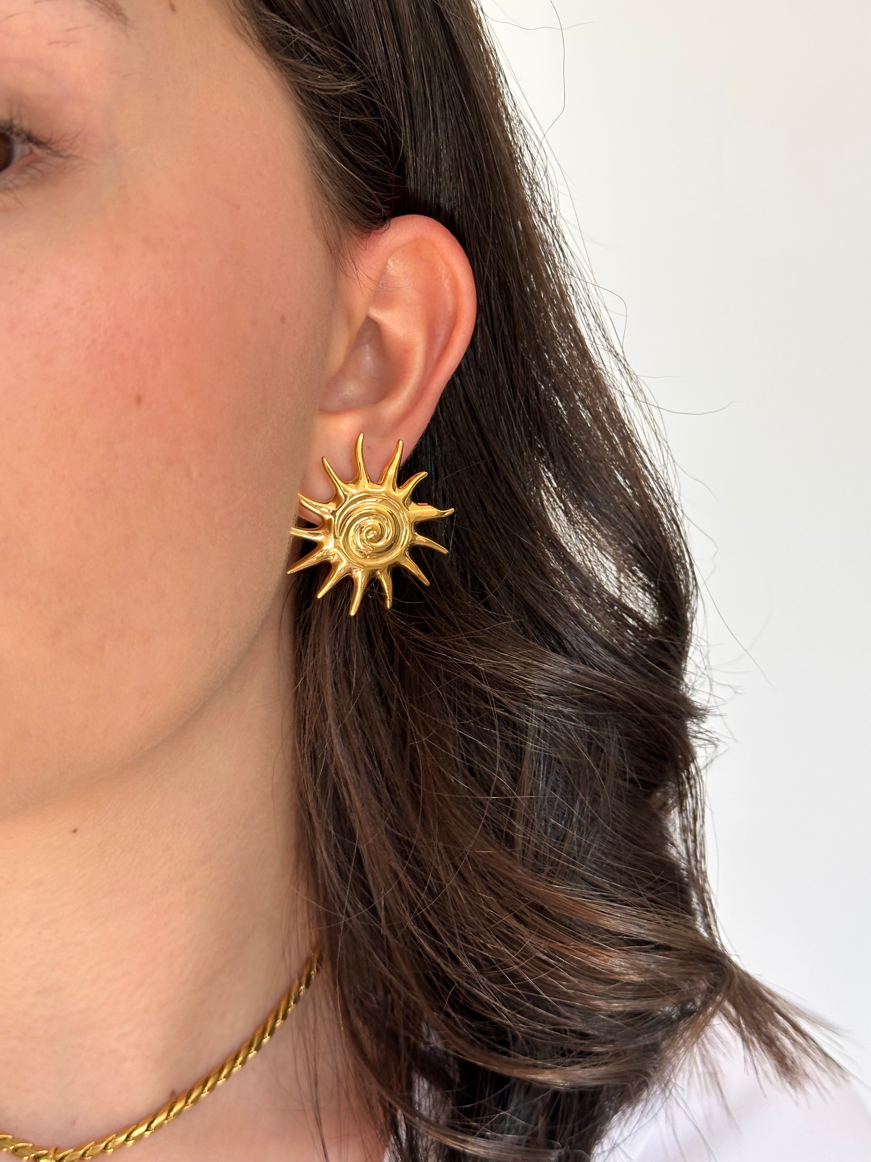 Elara Earrings
