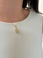 Cadenita de virgen con zirconias