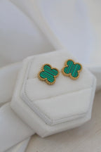 Van cleef studs