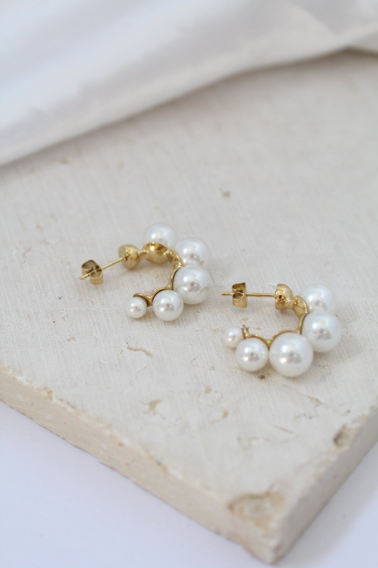 Chunky pearl hoops