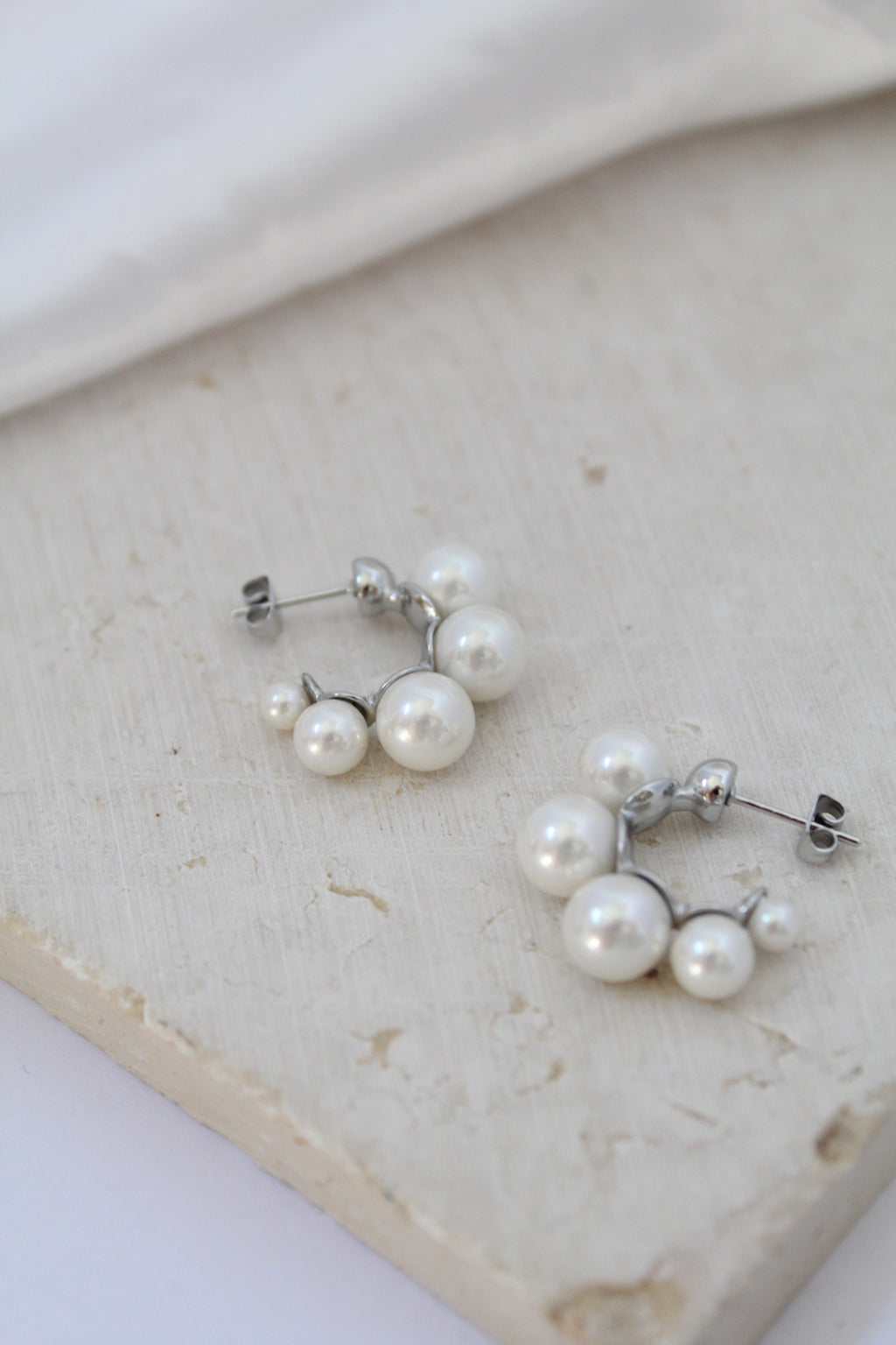 Chunky pearl hoops