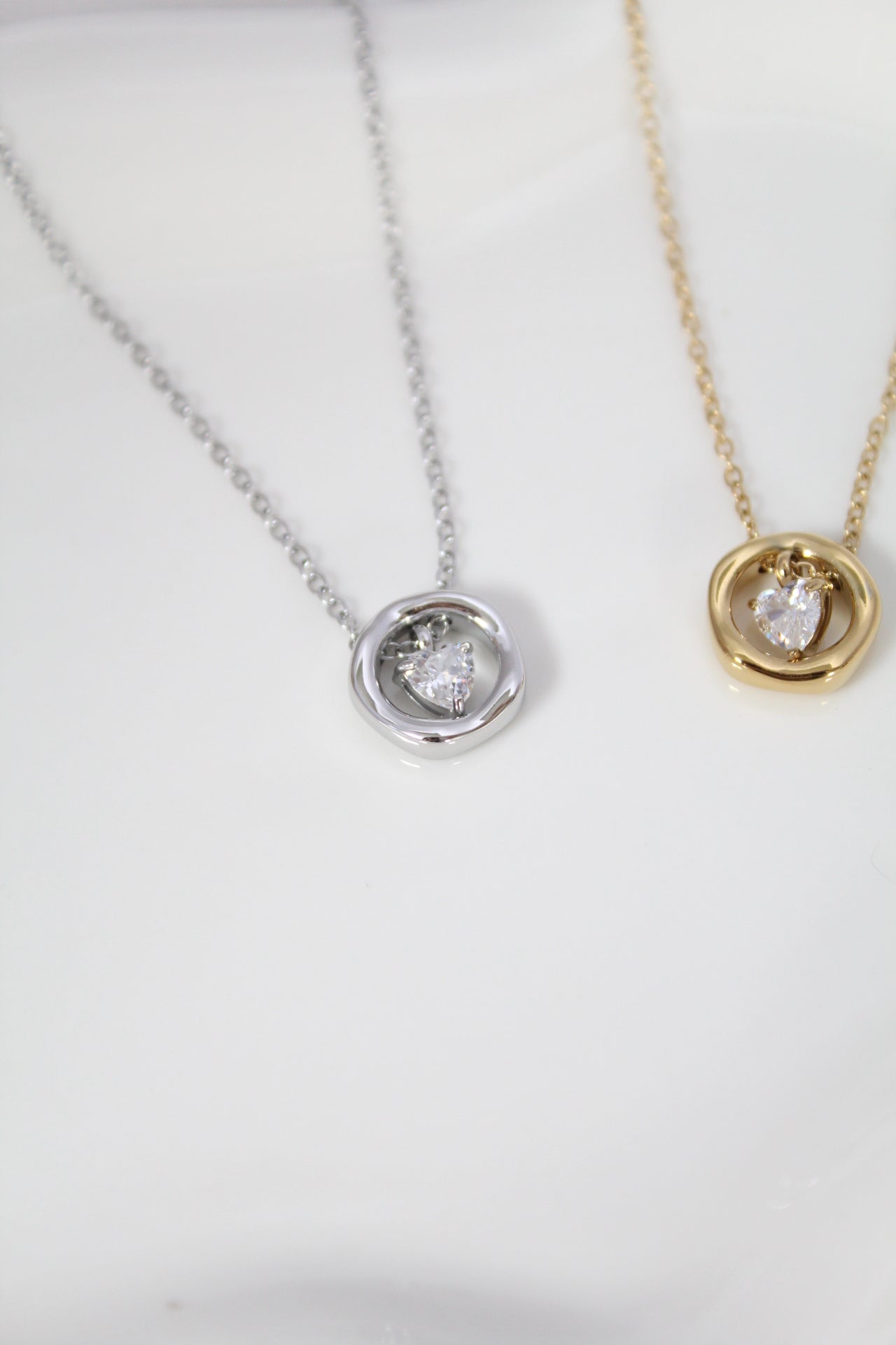 Amor de madre necklace