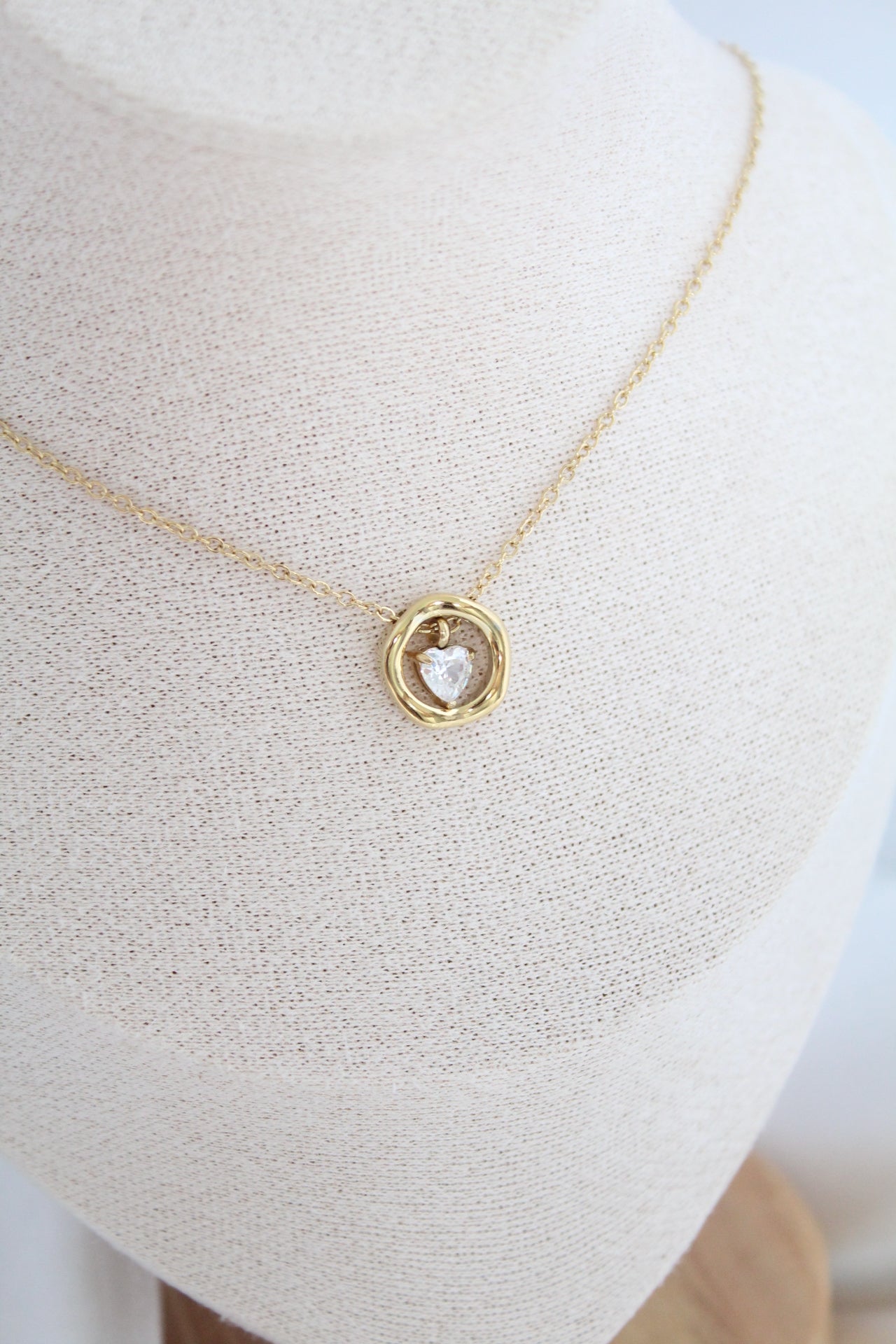 Amor de madre necklace