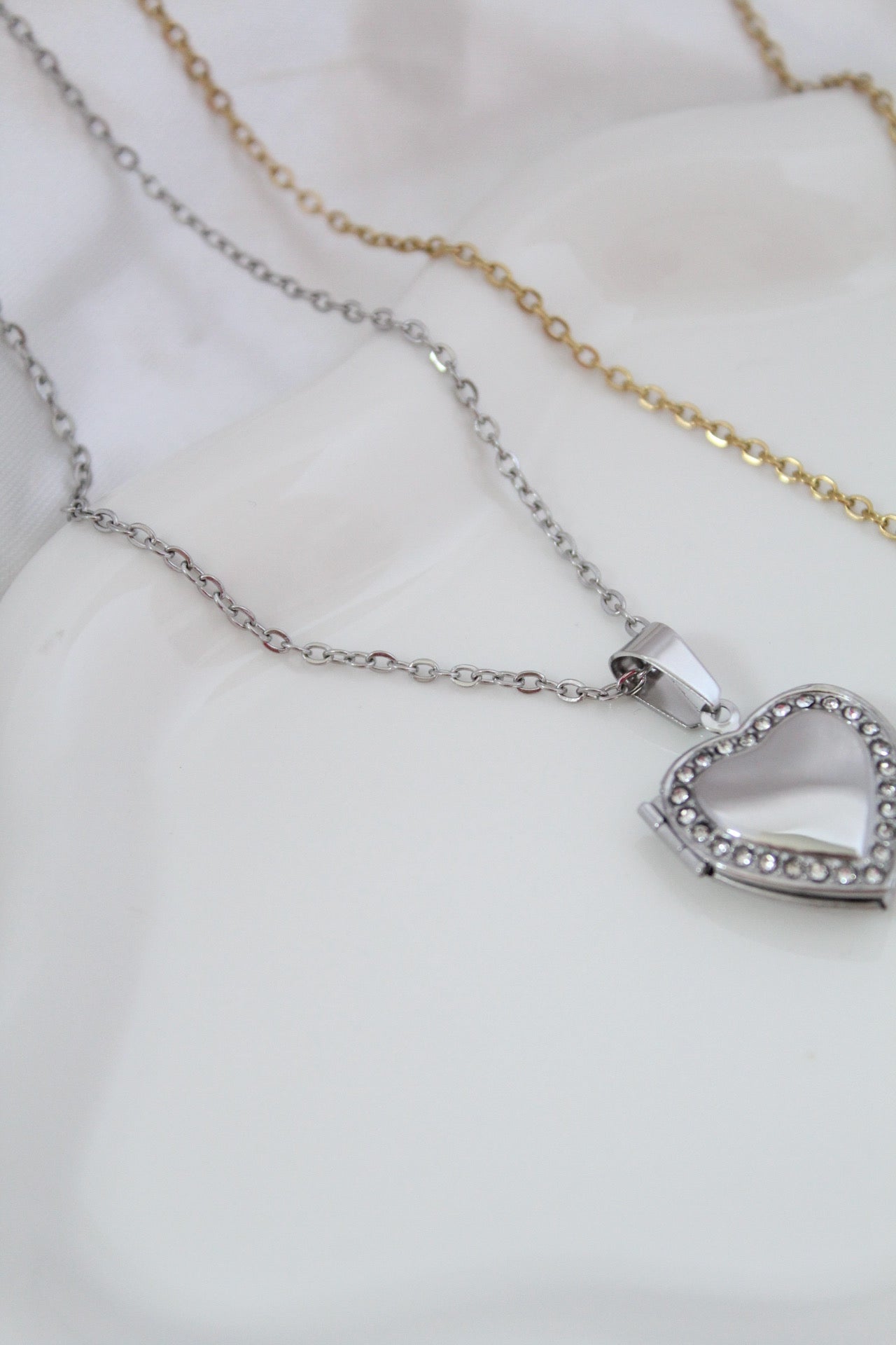 Relicario con Zirconias