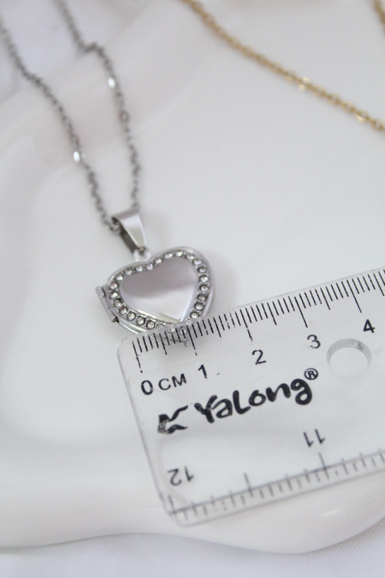 Relicario con Zirconias