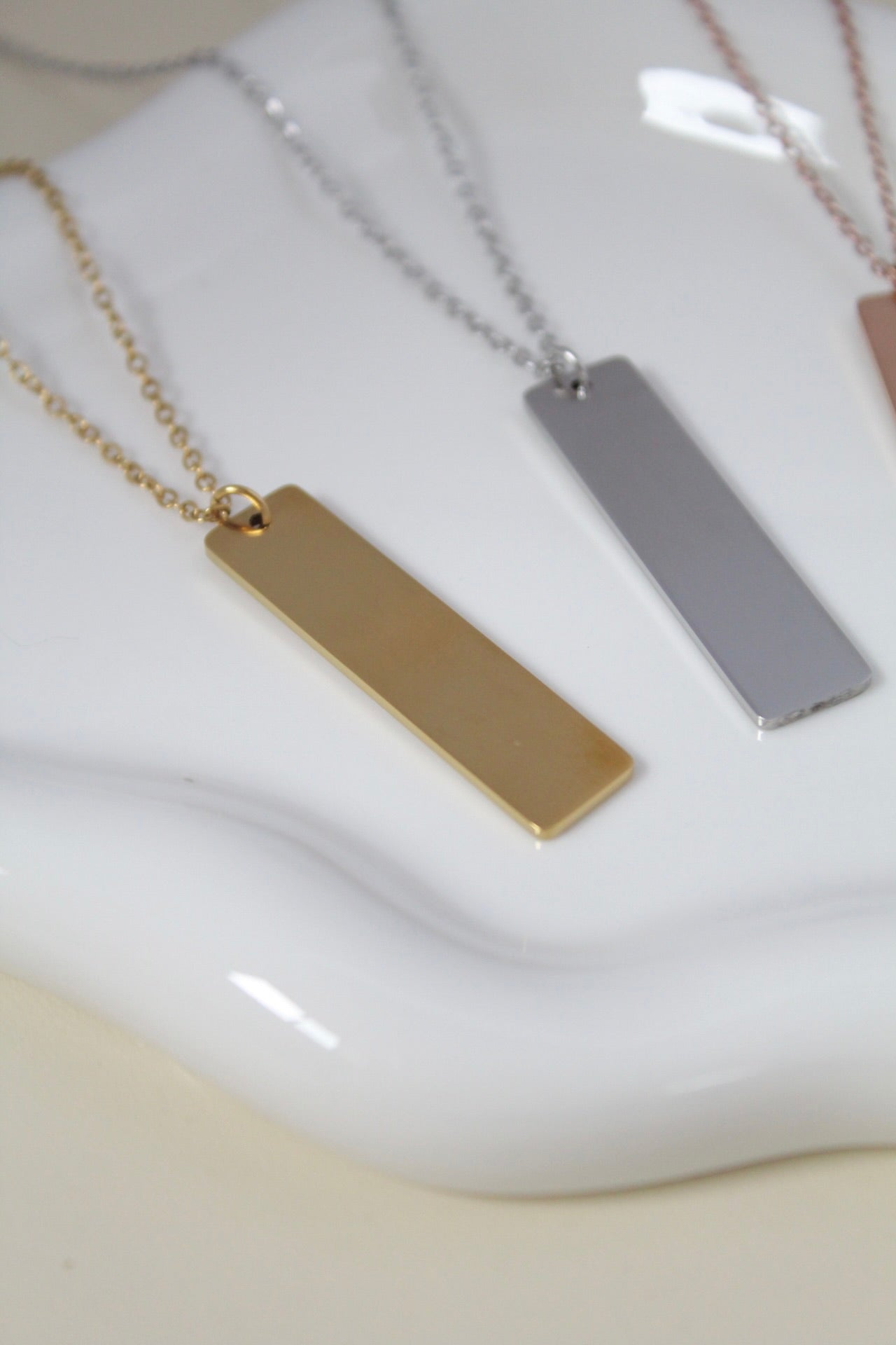 Collar Lara (grabado de texto)