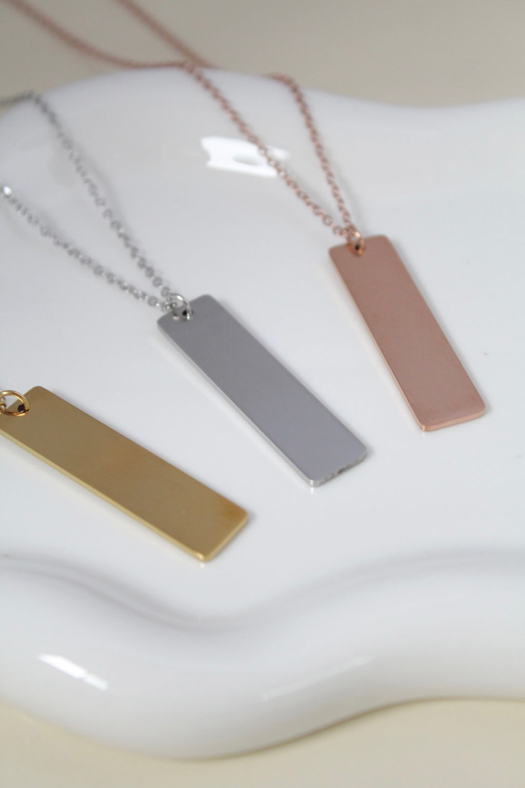 Collar Lara (grabado de texto)